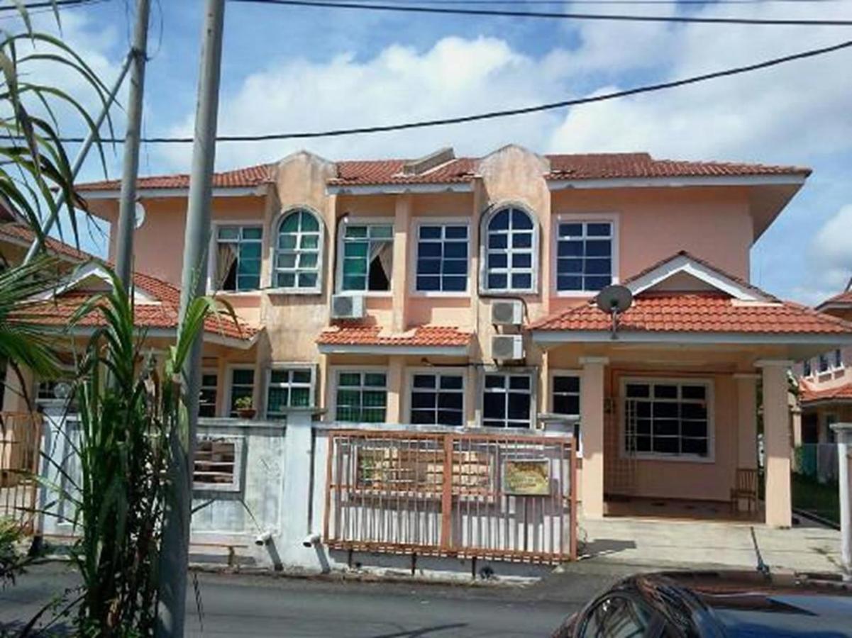 Banglo Semi D Villa D Doa Maju Kuala Terengganu Esterno foto